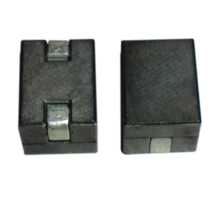28A Ứng dẫn SMT dựa trên Ferrite được bảo vệ với mất lõi thấp hơn