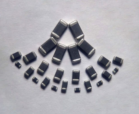 Từ mềm Ferrite Core SMD Power Inductor Anti Saturation